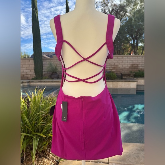 🌺Lulus Strappy Back Mini Dress - Picture 5 of 7